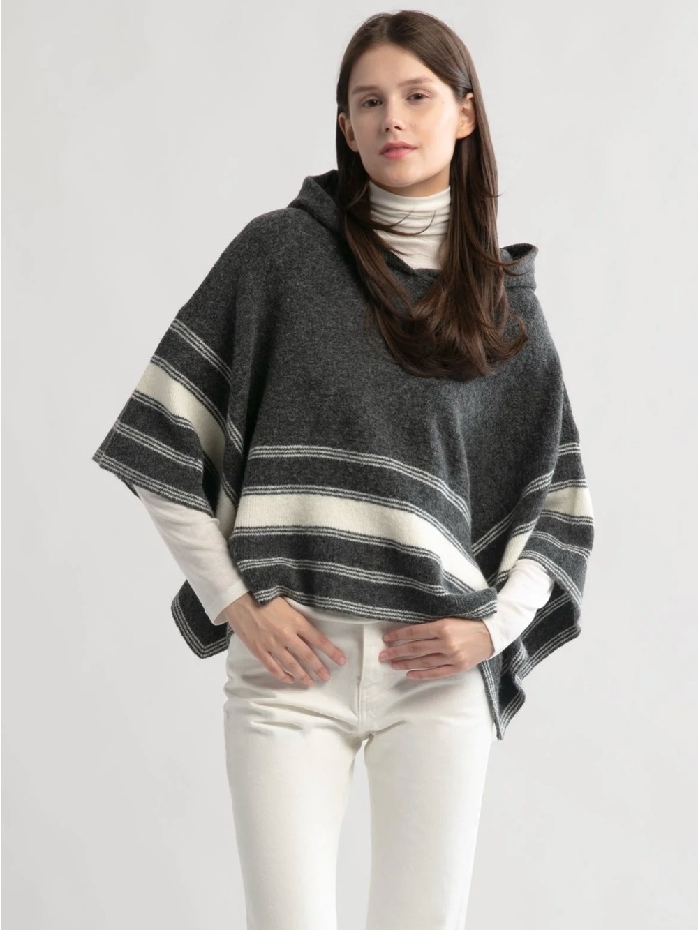 NWT Look by M Charcoal Hooded cape Poncho Sweater ONE Size wool blend